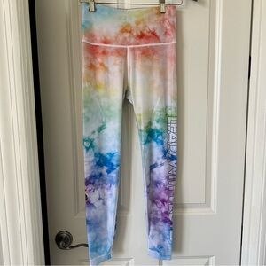 Peloton L Lead with Love leggings